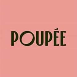 Poupée: Upscale French nails decor, food falls short